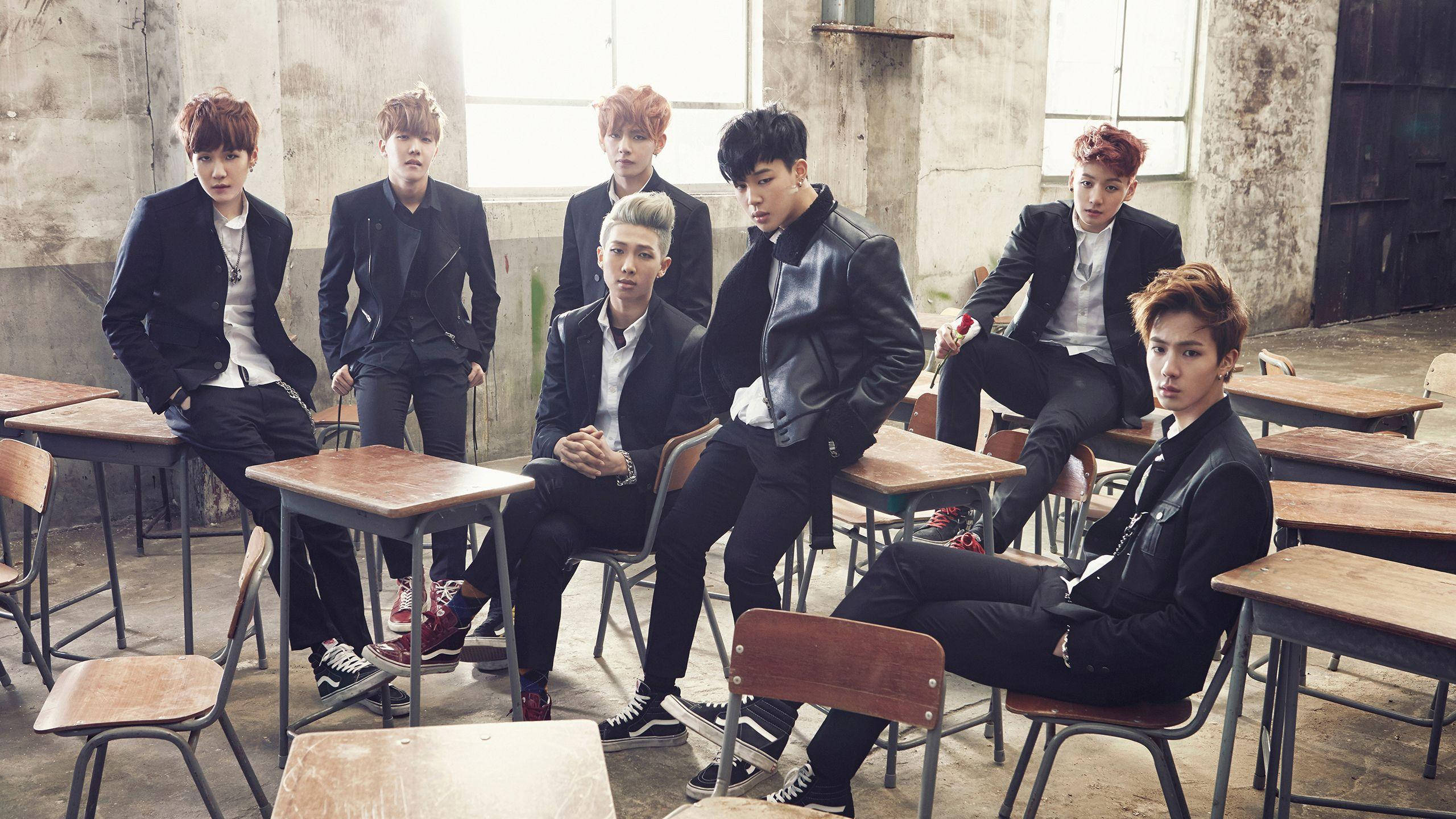 BTS डेस्कटॉप "Boy In Luv" दृश्य वॉलपेपर