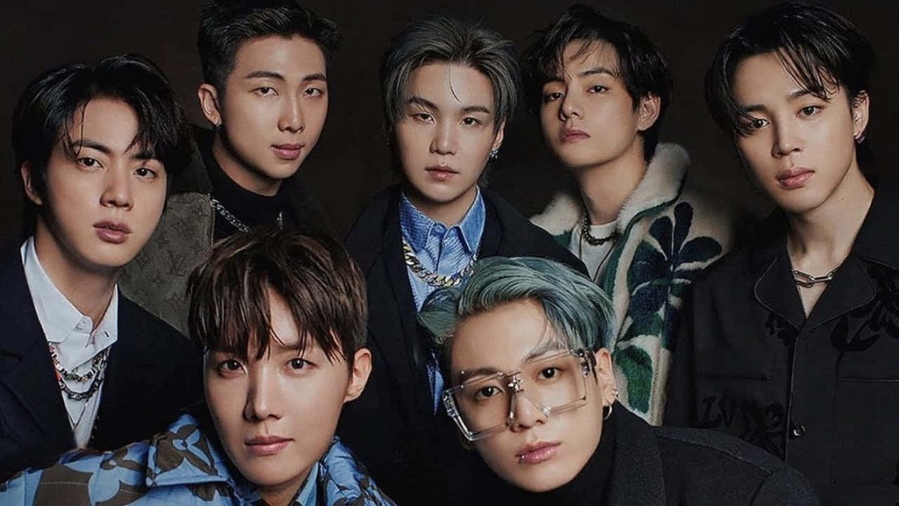 Bts तस्वीरें — बीटीएस ग्रुप फोटो जीआईएफ वॉलपेपर