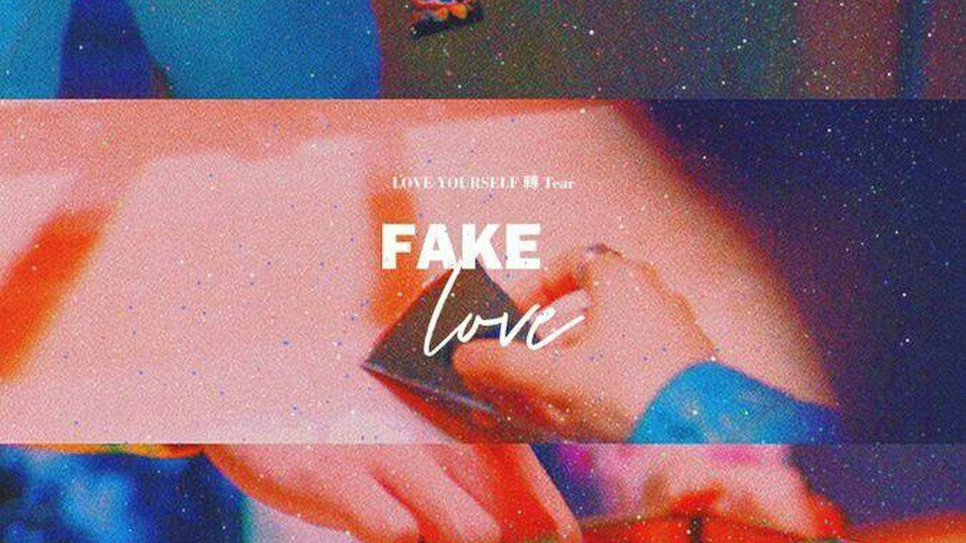 BTS फेक लव ऑन ग्रेनी शॉट लैपटॉप वॉलपेपर
