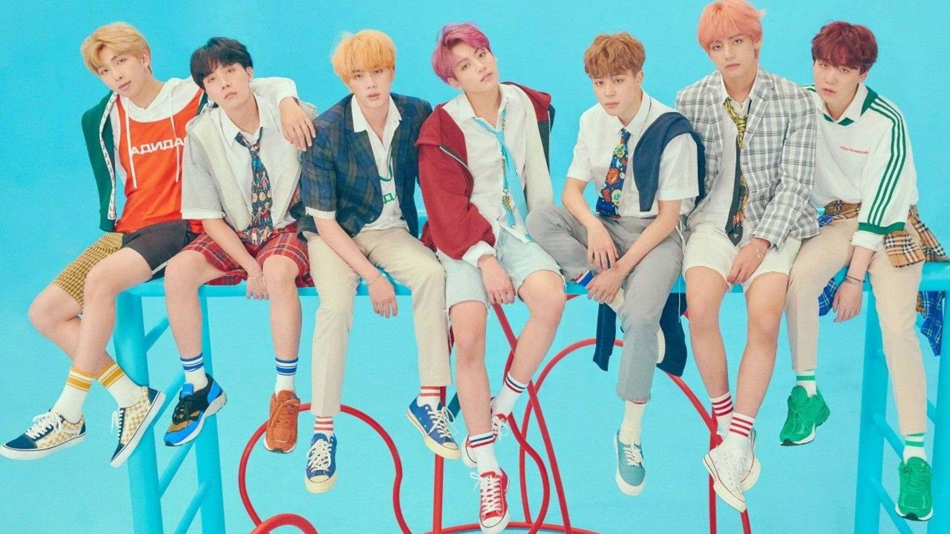 BTS मंकी बार्स डेस्कटॉप वॉलपेपर