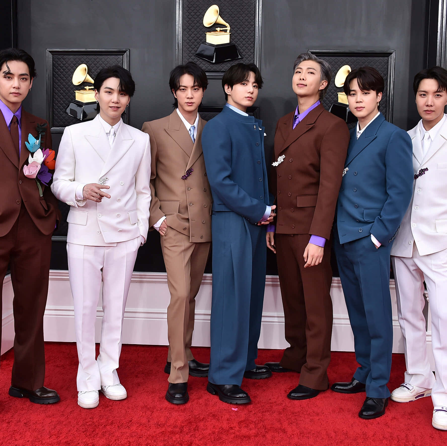 BTS रेड कार्पेट तस्वीर वॉलपेपर