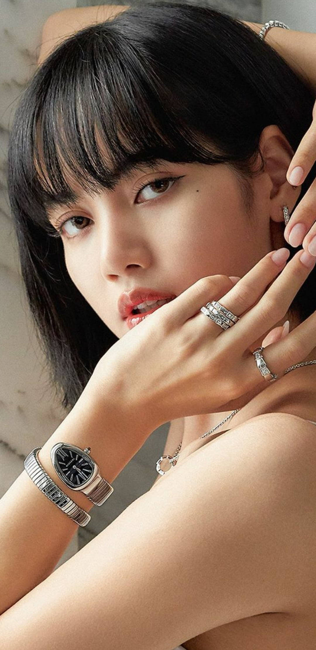 एलिगेंट BVLGARI Lisa Blackpink HD वॉलपेपर