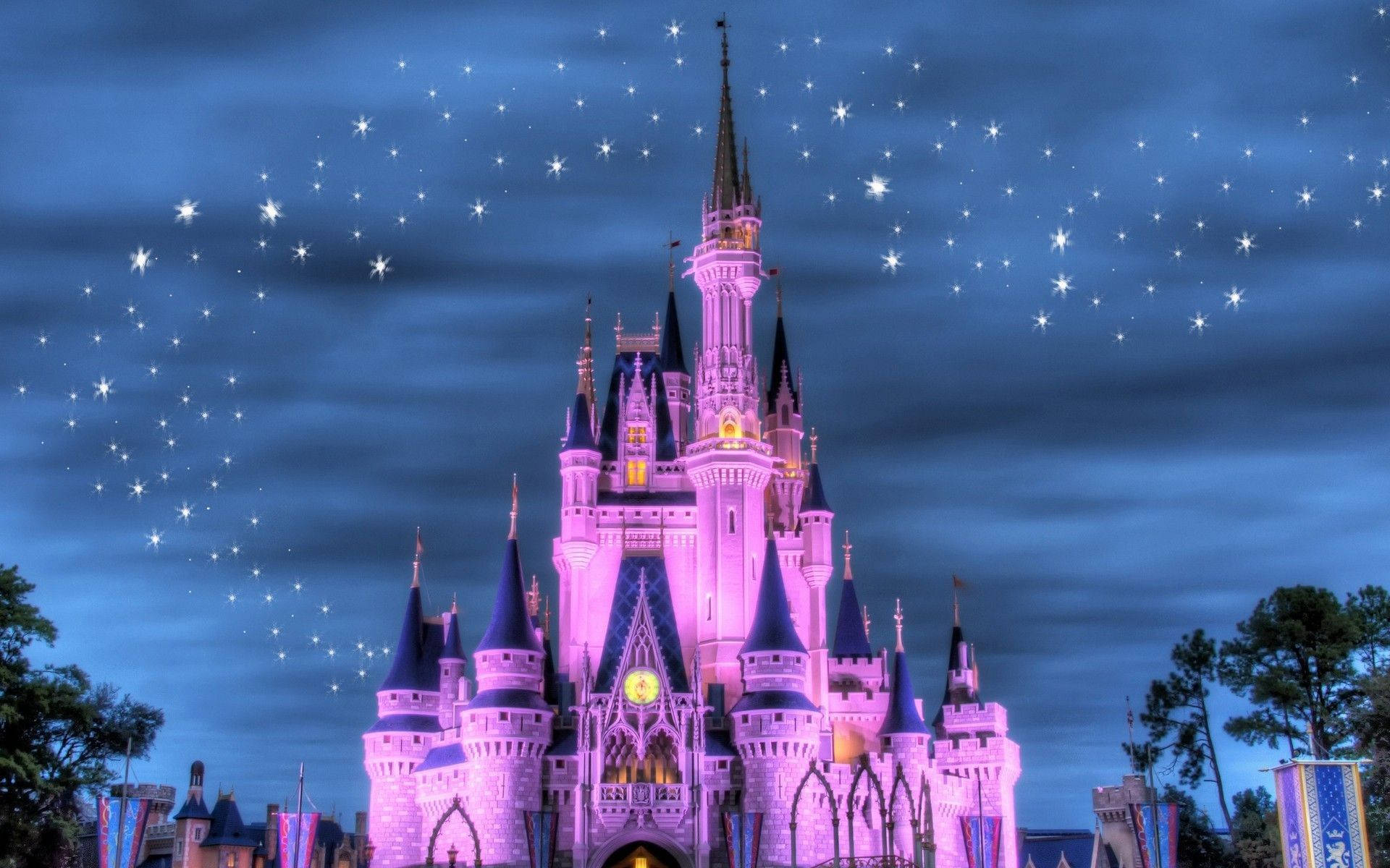 बैंगनी थीम वाला मैजिक किंगडम Disney 4K अल्ट्रा वाइड वॉलपेपर