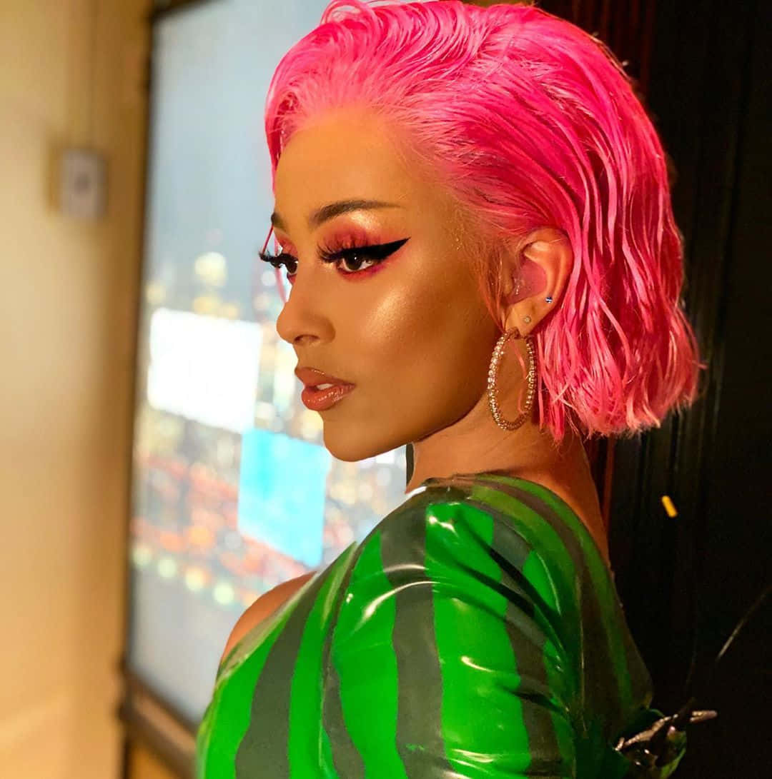 स्टाइल में जीना: Doja Cat वॉलपेपर