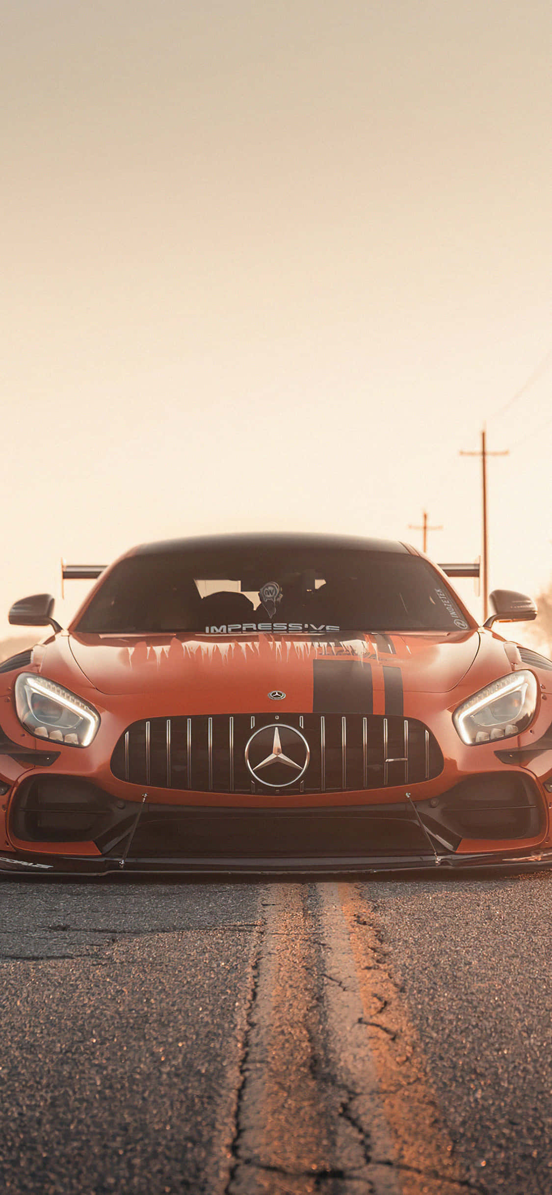 iPhone X Amg Gt-r बैकग्राउंड नारंगी सामने AMG GT वॉलपेपर