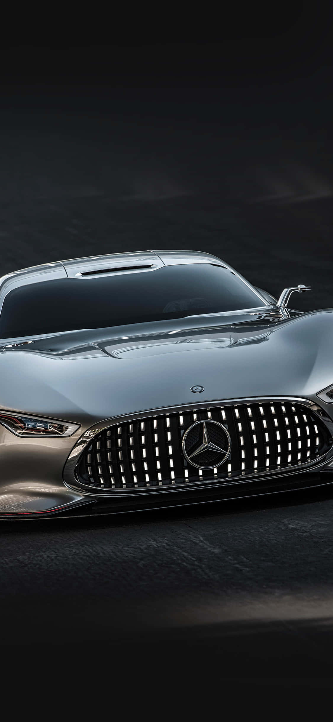 सिल्वर iPhone Xs Mercedes Amg पृष्ठभूमि प्रतिबिंब वॉलपेपर