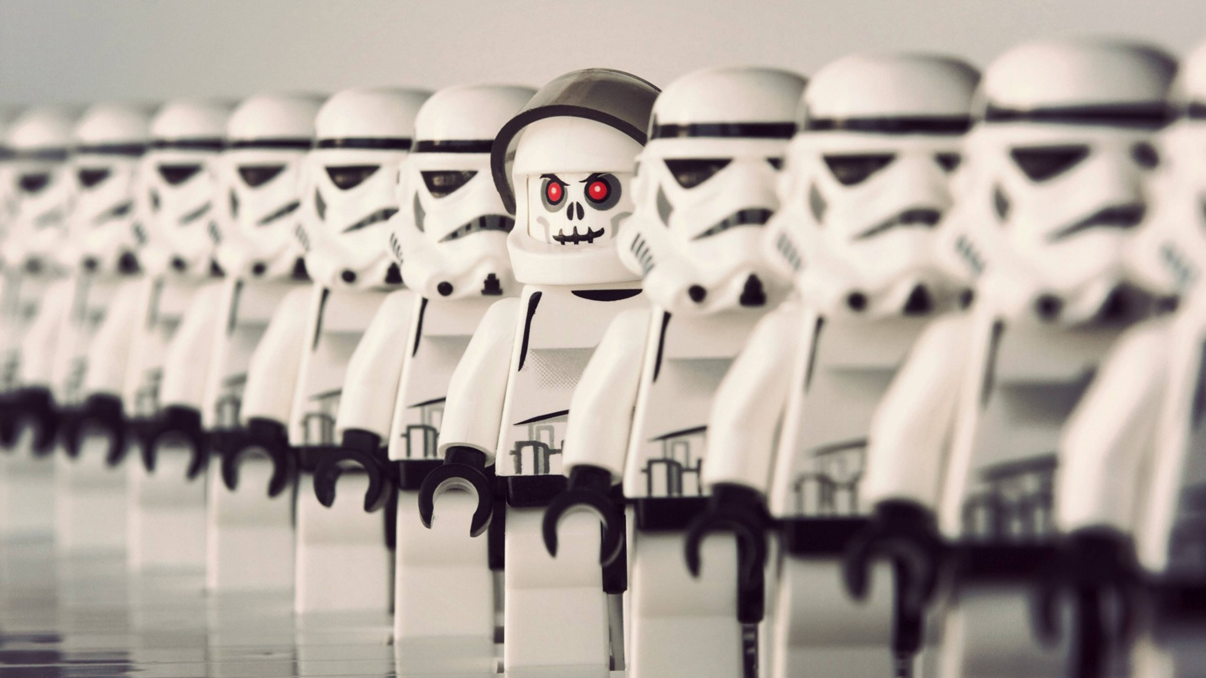 LEGO Star Wars एक भयानक धोखेबाज के साथ वॉलपेपर