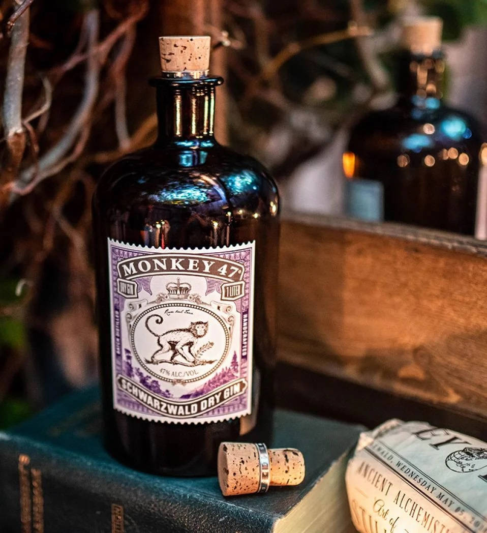 Monkey 47 Gin Schwarzwald Dry जर्मन लिकर वॉलपेपर