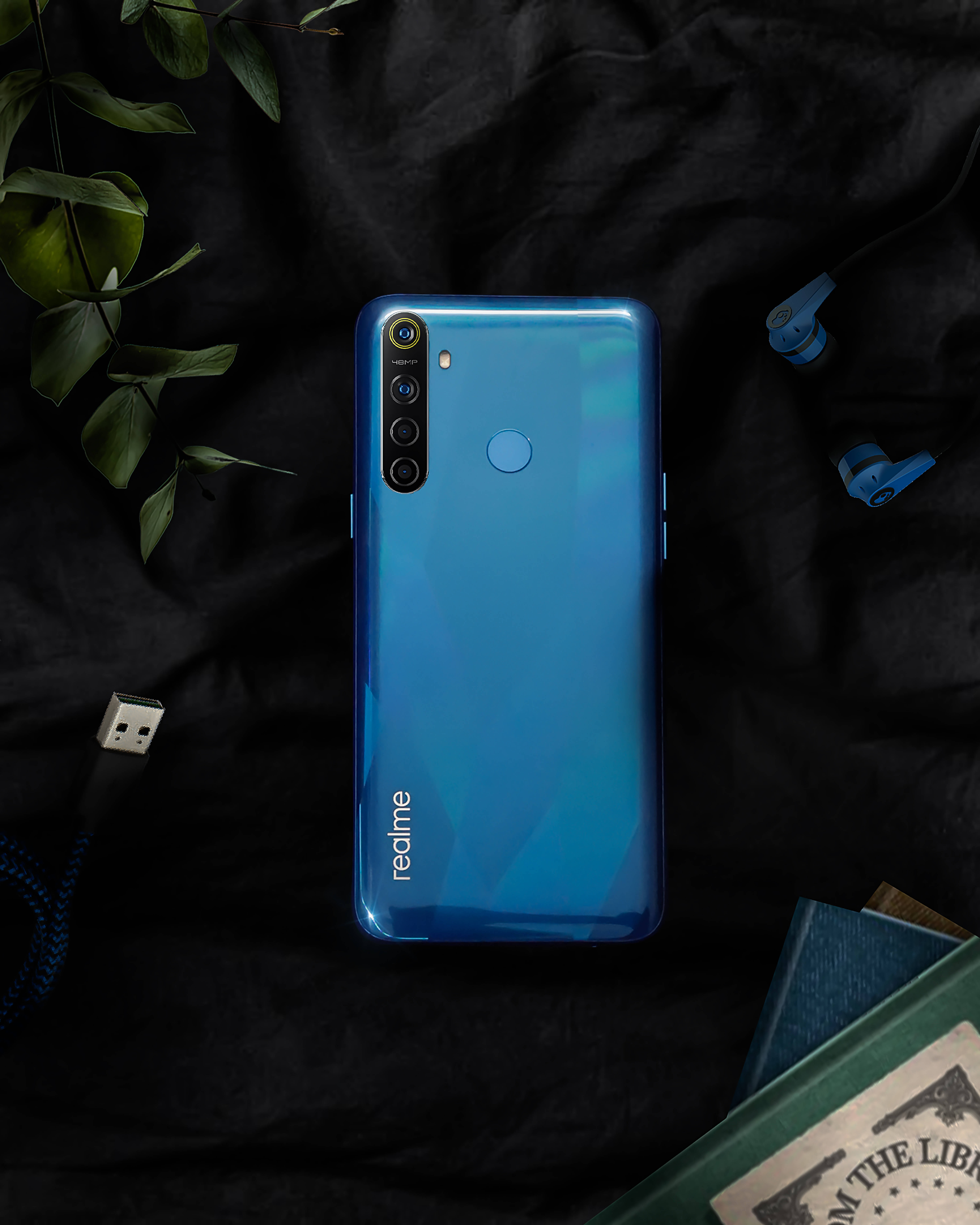 Realme 8 फोन वॉलपेपर