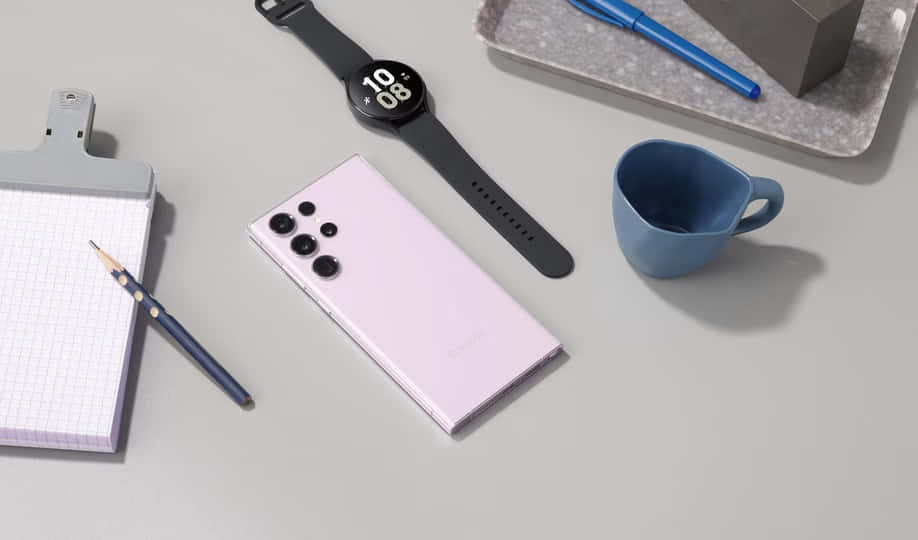 Samsung S23 Ultra गुलाबी वर्कस्पेस सेटअप वॉलपेपर