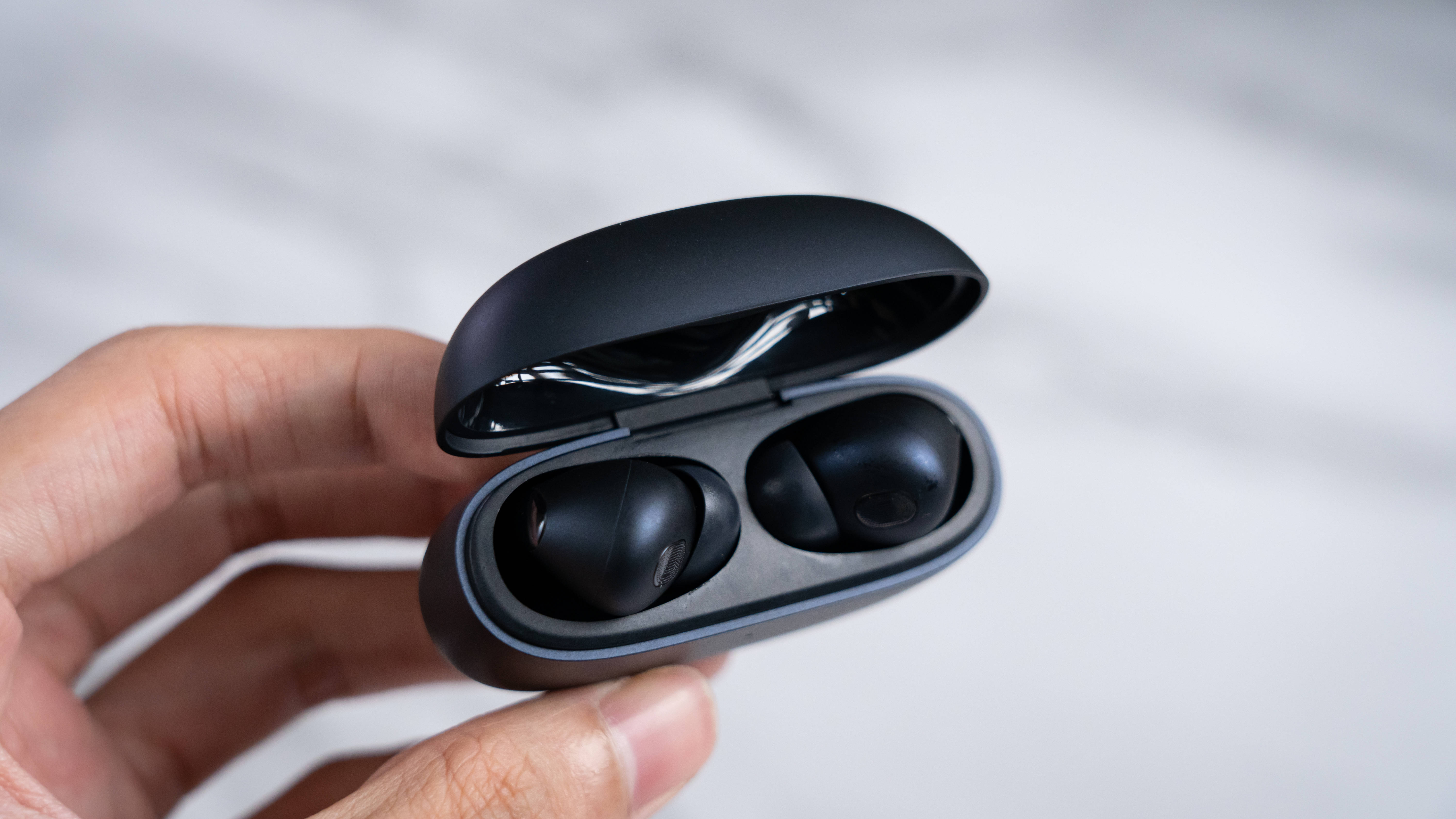 Xiaomi TWS इयरफ़ोन वॉलपेपर