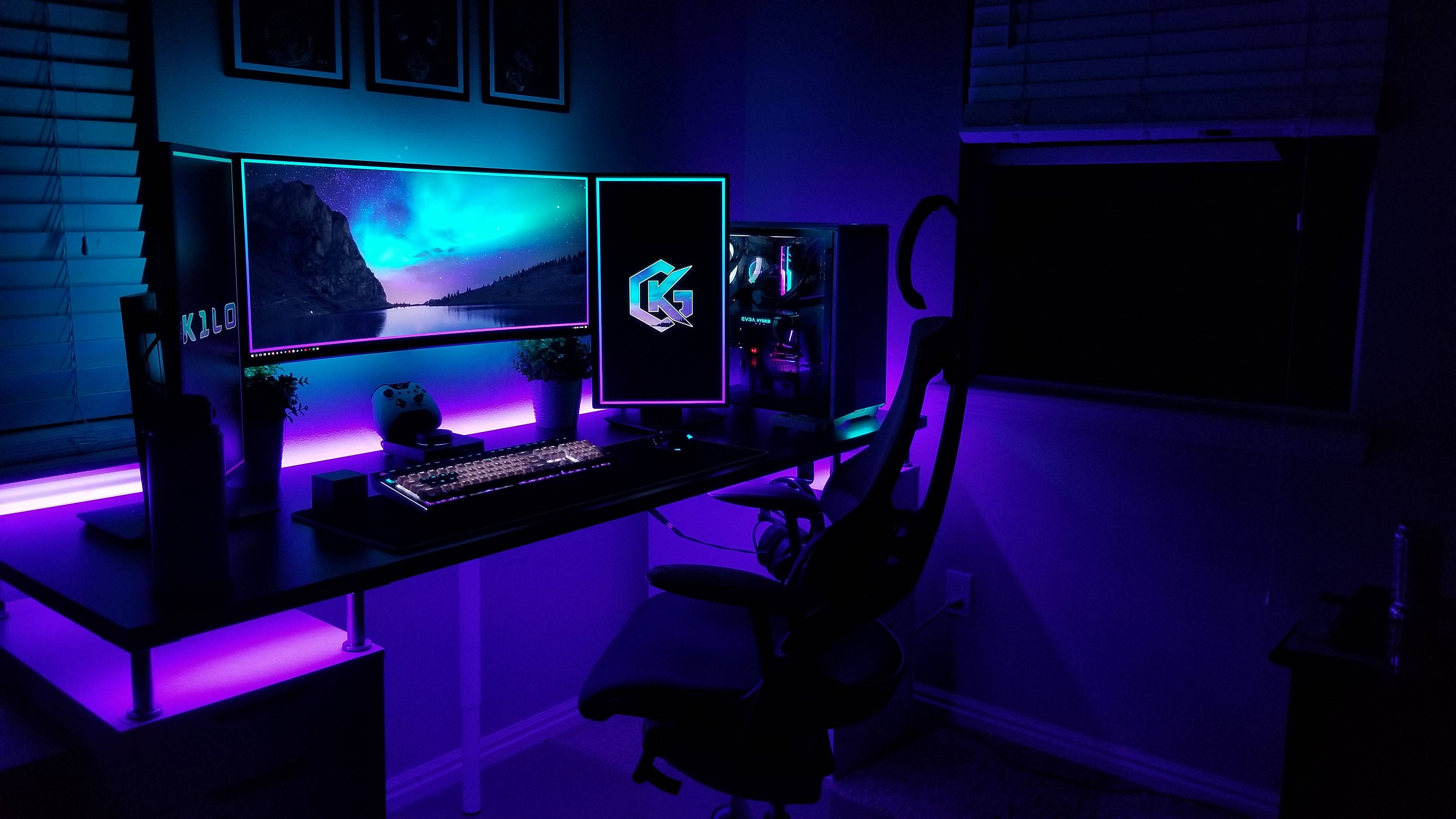 पीसी गेमिंग सेटअप RGB 4K वॉलपेपर