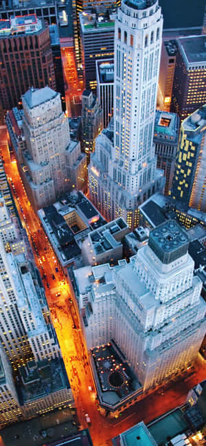 Iphone Xs Ny City Background — आईफोन 17 प्रो वॉलपेपर