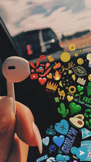 Airpod और मिश्रित इमोजी VSCO सौंदर्य वॉलपेपर। — दिन का समय वॉलपेपर