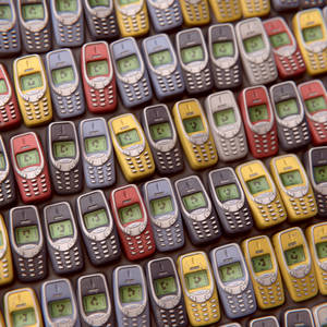 नोकिया 3310 कीपैड फोन — नोकिया वॉलपेपर