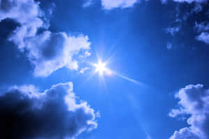 नीला आकाश पृष्ठभूमि — नीला आसमान वॉलपेपर